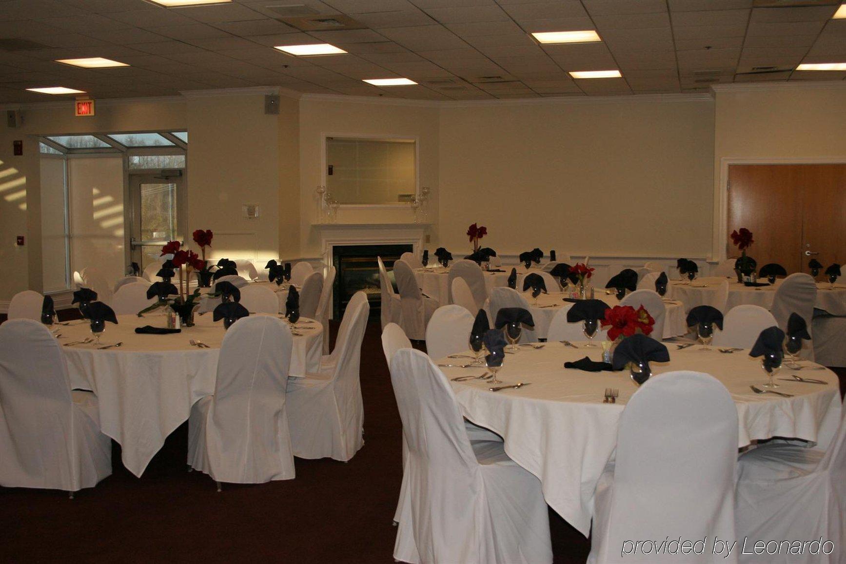 וויליאמסברג Cumberland Inn מסעדה תמונה