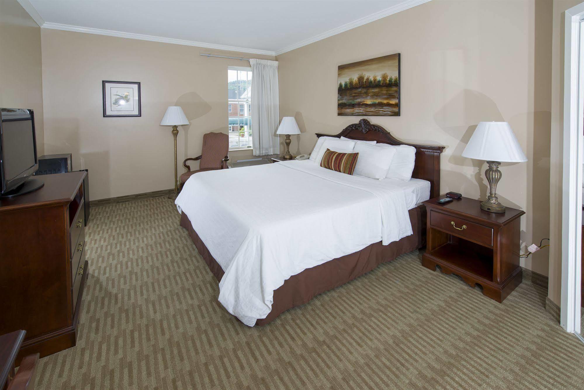 וויליאמסברג Cumberland Inn מראה חיצוני תמונה