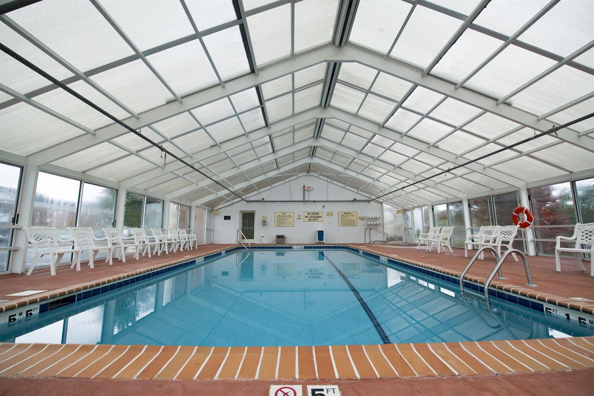 וויליאמסברג Cumberland Inn מראה חיצוני תמונה